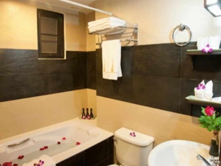 Hotel Spring@Tapae à Chiang Mai Extérieur photo